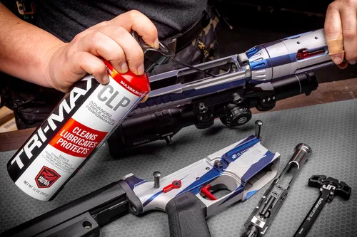 Vista 4 de Real Avid Tri-Max - Aceite de limpieza de pistola CLP de 12 onzas, spray limpiador de pistolas de larga duración con boquilla de dos posiciones