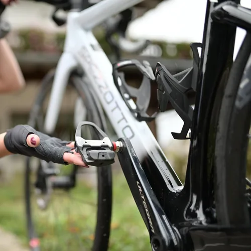 Vista 5 de Favero Assioma PRO RS-1 Medidor de potencia para ciclismo de carretera basado en pedal de detección única SPD-SL Compatible, Single-Sided
