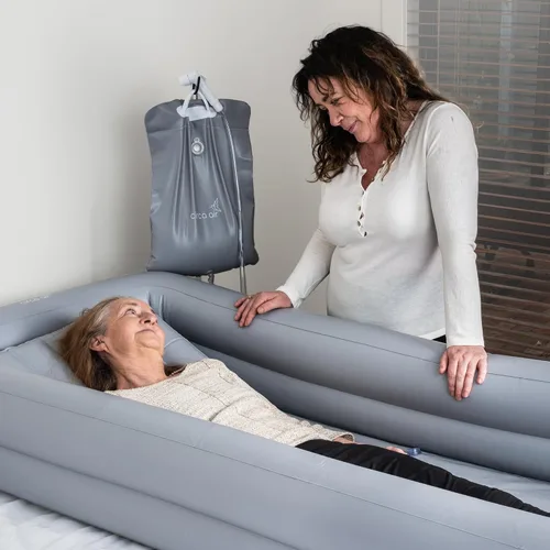 Vista 8 de Circa Air Bañeras Portátiles para Adultos – Bañera Inflable con Bolsa de Ducha de Cabecera y Bomba Eléctrica, Lavado de Cuerpo Completo en la Cama