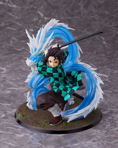 Vista 6 de Aniplex Demon Slayer: Kimetsu No Yaiba Tanjiro Kamado Figura Versión Deluxe
