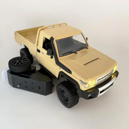 Vista 7 de WPLDEWAN RC Rock Crawler 4x4 RC Truck MN82 Toyota LC79 Camión teledirigido