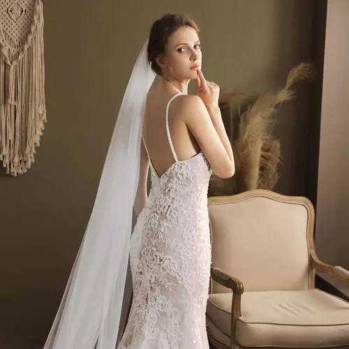 Vista 4 de AMBRE ADELE Long Tulle Wedding Veil for Brides