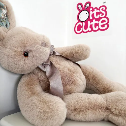 Vista 5 de oitscute - Lindo conejo de peluche de piel sintética de 24 pulgadas para niña, bebé y niño (beige)