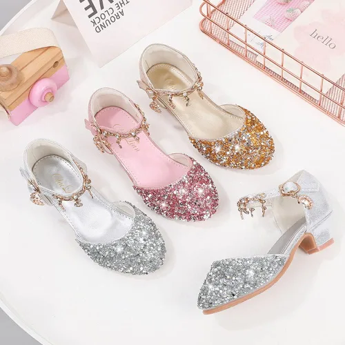 Vista 6 de ChuLian Sandalias para niñas con purpurina para niños, zapatos de vestir de tacón bajo con lentejuelas, sandalias de princesa para niñas pequeñas