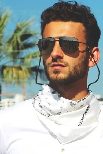 Vista 13 de AllenCOCO Cadena para gafas, correa para lentes de sol para mujer, cadena de oro de 14 quilates, soporte para lentes alrededor del cuello