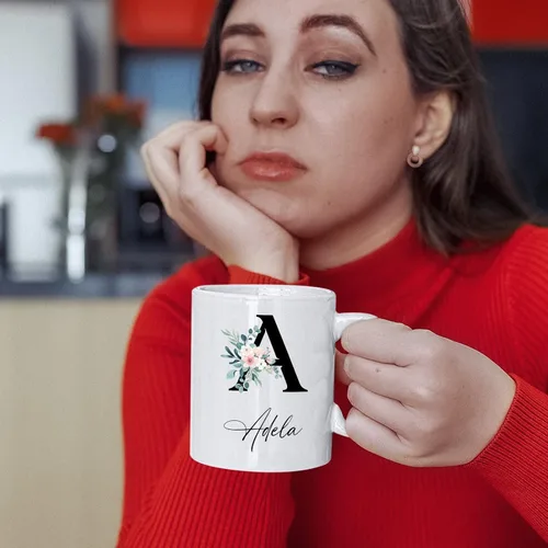 Vista 3 de Tazas de café blancas personalizadas con nombre, taza con nombre personalizado con inicial, taza de cerámica floral personalizada, regalo