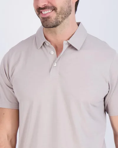 Vista 4 de Real Essentials 3 Pack: Polo de manga corta de jersey de algodón transpirable de secado rápido para hombre casual