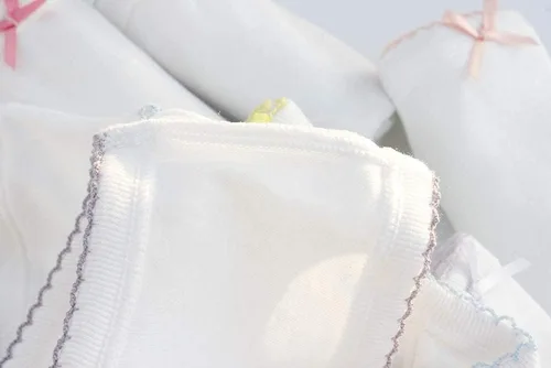 Vista 6 de benetia Ropa interior de algodón suave para niña, paquete de 6-8