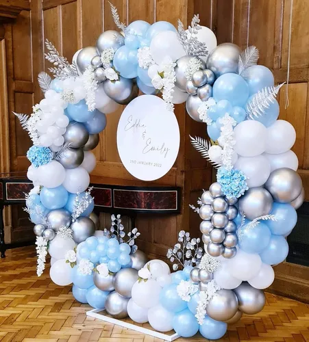 Vista 4 de Kit de arco de globos azules y blancos para bebé, kit de guirnalda de globos azules, globos blancos y plateados para cumpleaños, despedida