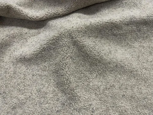Vista 2 de Sherpa de lana pesada en MARRÓN por SY Fabrics