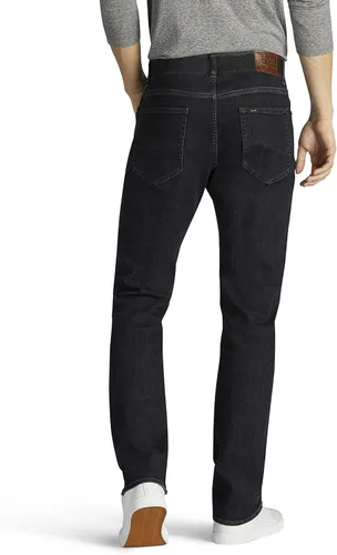 Vista 2 de Lee Men's Extreme Motion Athletic Taper Jean