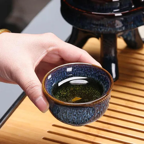 Vista 3 de Liang baobao Juego de 4 tazas de té de degustación, taza de té china de 2 onzas, pequeña (azul)