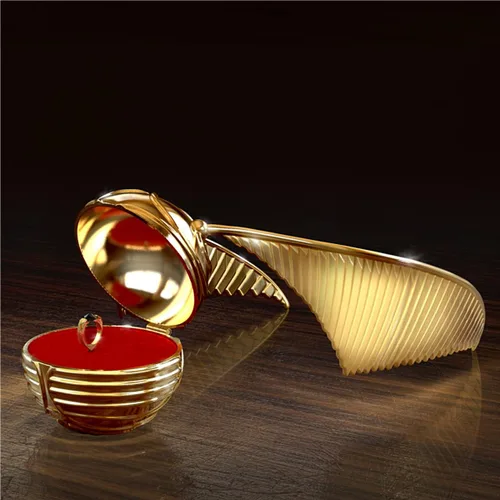 Vista 3 de The Bradford Exchange Harry Potter Golden Snitch - Caja de música de metal fundido con una recreación del anillo de Marvolo Gaunt