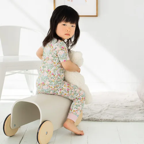 Vista 4 de Magnetic Me Conjunto de pijama modal suave de 2 piezas para niños y niñas con cierre magnético fácil