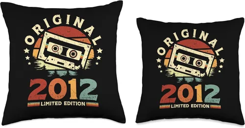 Vista 3 de Retro Limited Edition 2012 Cassette Tape 14th Birthday Throw Pillow