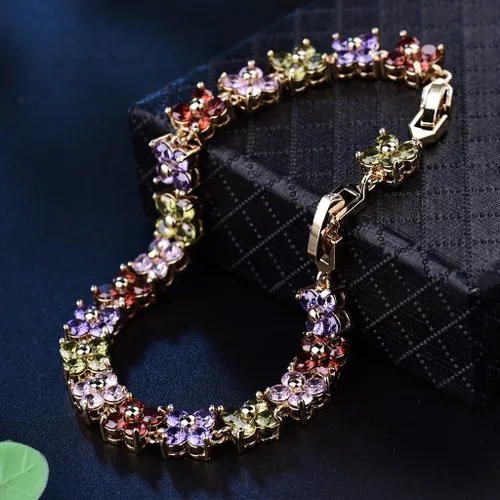 Vista 19 de GULICX - Pulsera de tenis con cristales de Swarovski y cristales redondos chapados en oro