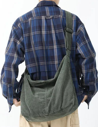 Vista 3 de Bolso de mano de pana para mujeres y hombres, bolso de hombro de pana grande, bolso de mano casual, bolso cruzado de pana suave, bolso de mano