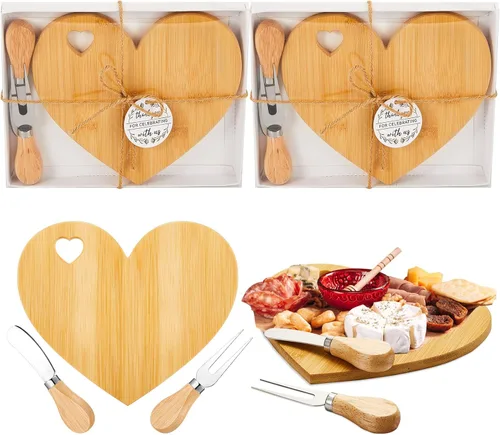 Vista 12 de Patelai 1 Juego de Tabla de Queso en Forma de Corazón para Despedida de Soltera y Baby Shower con Cuchillo, Tabla Mini de Madera para Charcutería