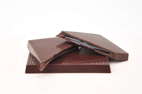 Vista 6 de Chocolate con Leche con Malbec Oscuro con Torrontes Oscuro con Champagne Extra Brut Oscuro con Cabernet Sauvignon Oscuro con Malbec Dulce