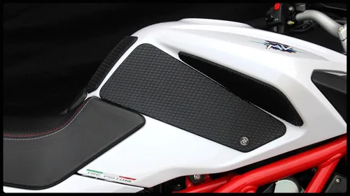 Vista 2 de TechSpec Puños de tanque de agarre - MV AGUSTA BRUTALE 675 (2012 - ACTUAL) 750 (2001 - 06) 800/800 DRAGSTER (2013 - ACTUAL) 1090 (2009 - ACTUAL)