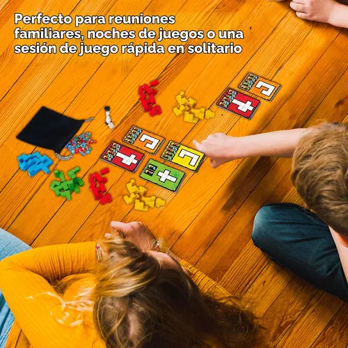 Vista 6 de Ubongo 3D Juego de rompecabezas geométrico con bloques tridimensionales Juego divertido para la familia Altamente rejugable Componentes