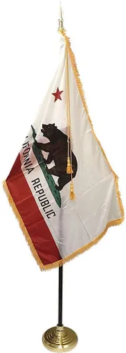 Vista 4 de Bandera de interior de California de 3 x 5 pies con dobladillo de poste y flecos ornamentales dorados