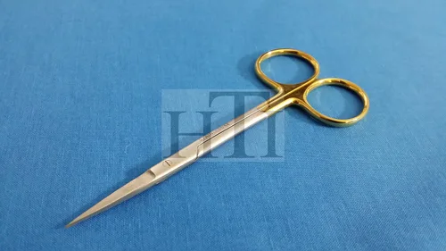 Vista 7 de TIJERAS T/C IRIS RECTAS 4.5" AGUJAS CON INSERTOS DE CARBRO TUNGSTEN CON MANGO ORO (HTI BRAND)