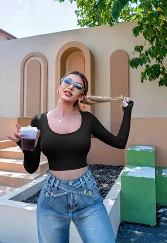 Vista 4 de OQQ Camiseta corta de 2 piezas para mujer, de manga larga, para yoga, ejercicio