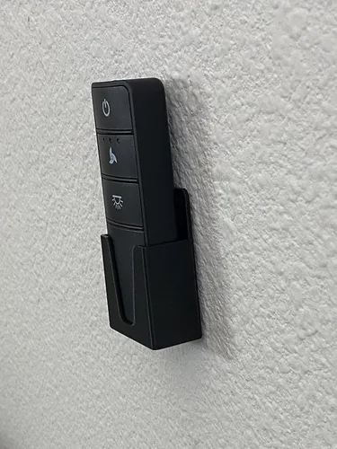 Vista 2 de Soporte de pared para decoración del hogar, ventilador de techo, control remoto impreso en 3D