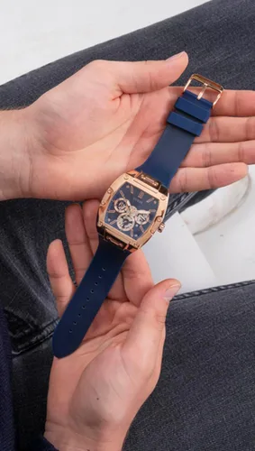 Vista 8 de GUESS Reloj multifunción con esfera expuesta en tono dorado