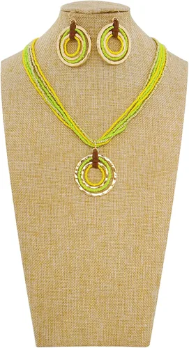 Vista 2 de Collar de cuentas de semillas de varias hebras con colgante de círculo, babero grueso, collar de racimo para mujer
