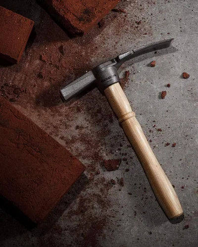 Vista 4 de Hultafors Tools 822251U Martillo de albañil M 600
