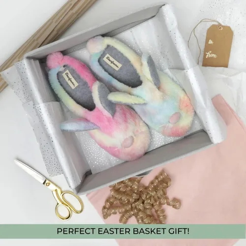 Vista 3 de Dearfoams Unisex-Child Matching Family Holiday Easter Scuff Slipper