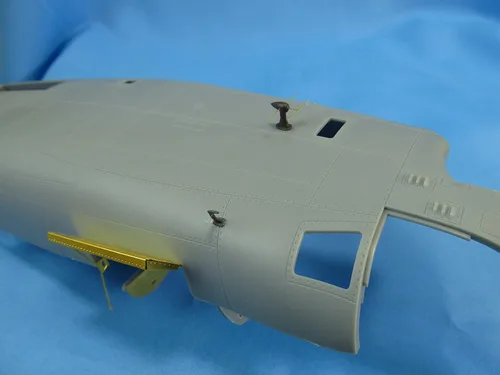 Vista 3 de Metallic Details MDR3203-1/32 B-24. Exterior (HobbyBoss) Escala Modelo kit