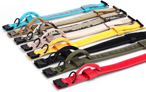 Vista 5 de Collar táctico para perro, collar de entrenamiento militar ajustable de nailon para perro con mango de control y hebilla de metal pesado de Marrón