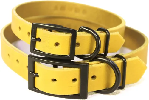 Vista 3 de Personalized Spiked Bridle Leather Dog Collar, Engraved Matte Black Metal Nameplate (Mustard Yellow)