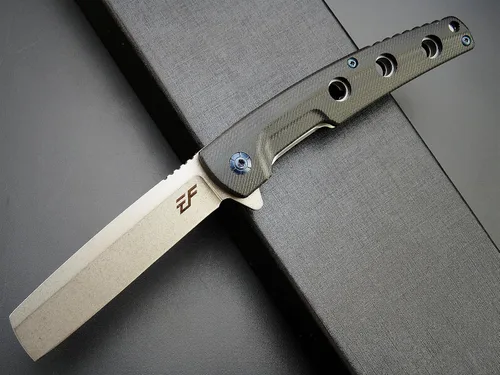 Vista 3 de Eafengrow EF941 EDC Cuchillo plegable de bolsillo D2 Hoja de acero G10 Mango Clip de bolsillo con bloqueo de forro de seguridad para acampar Negro