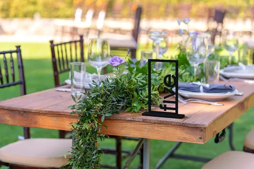 Vista 5 de DAOLA Números de mesa de madera del 1 al 10 – Letreros de números de mesa de boda con soporte, perfectos para eventos de fiesta y recepción