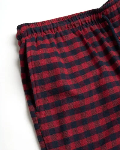 Vista 3 de U.S. Polo Assn. Conjunto de pijama para hombre, camiseta de manga larga de punto gofre de 3 piezas, pantalones de franela y pantalones cortos
