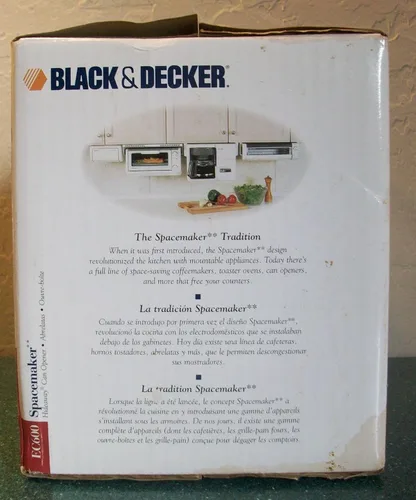Vista 6 de Black & Decker EC600 Spacemaker Abrelatas debajo del mostrador