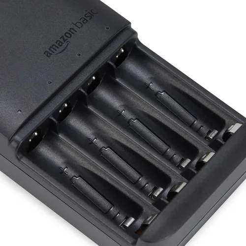 Vista 5 de Amazon Basics - Cargador de batería para pilas recargables AA y AAA NiMh - Enchufe NA, 4 bahías, negro