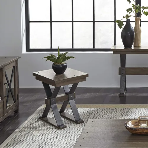 Vista 2 de LIBERTY FURNITURE INDUSTRIES, INC. Mesa auxiliar para silla de carretera Sonoma