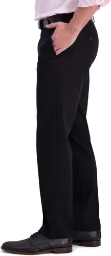 Vista 2 de Haggar Pantalón caqui prémium sin hierro para hombre Negro