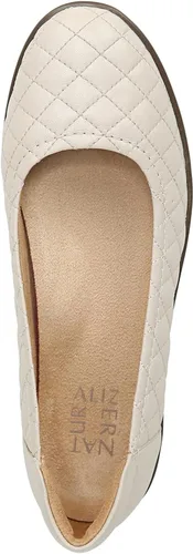 Vista 8 de Naturalizer Women's Flexy Ballet Flat Negro
