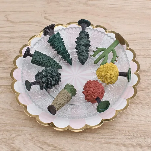 Vista 7 de Juguetes realistas de árboles de plástico para niños, juguetes sensoriales para niños, juguetes de aprendizaje, figuras de comida realistas
