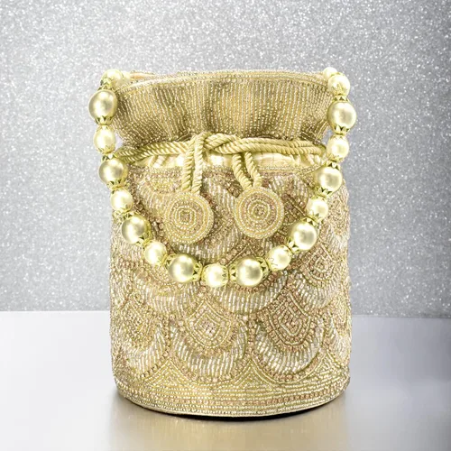 Vista 6 de Aheli Gold Potli - Bolsas de noche para mujer, bolso de mano étnico con cordón (P70G), Oro