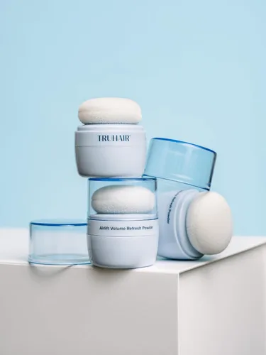 Vista 9 de Truhair Airlift Volume Refresh Powder – Polvo instantáneo para volumen y textura para el cabello para hombres y mujeres – Absorbe el aceite