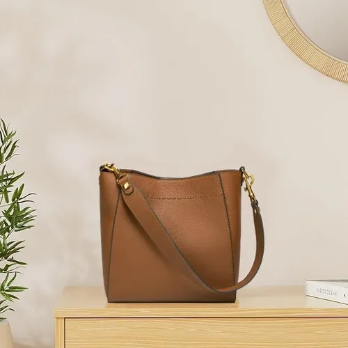 Vista 3 de DORIS&JACKY - Bolso hobo de cuero genuino estilo cubo para mujer, bolso de hombro de diseñador y bolso bandolera con correa ancha desmontable