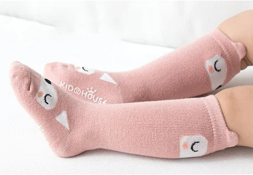 Vista 2 de 8 pares de calcetines antideslizantes a la rodilla para niños y niñas