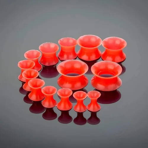 Vista 5 de CABBE KALLO Juego de 50 dilatadores de oreja de silicona, dilatadores y tapones acrílicos 14G-00G, juego de expansores de ojal para mujeres